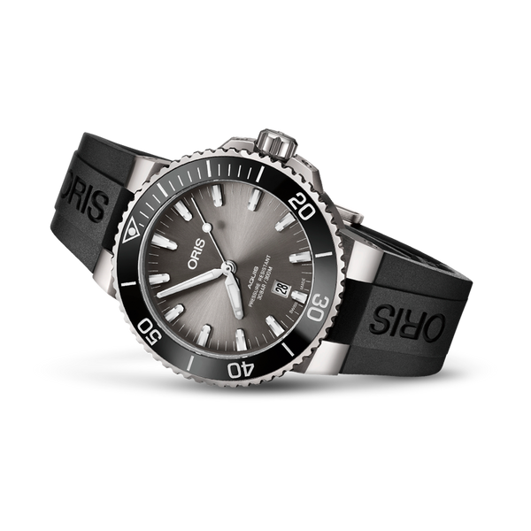 AQUIS TITANIUM DATE