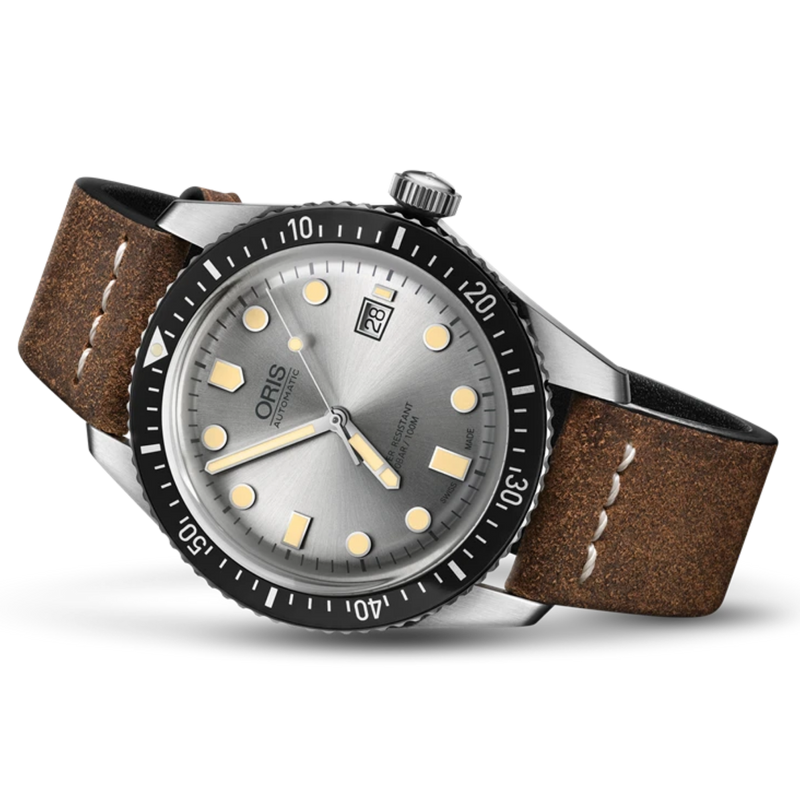 Oris Diver 65 silver dial, 42 mm, brown leather strap