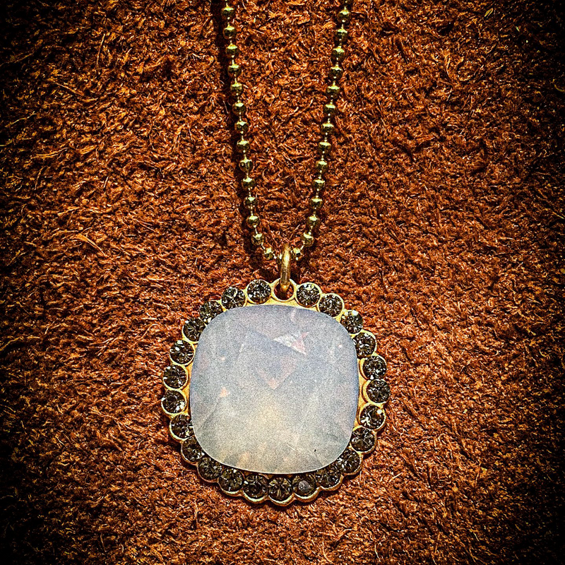 Playa Dust-Crystal border necklace