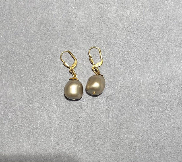 Pearl Earrings