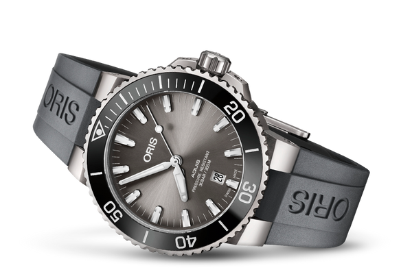 AQUIS TITANIUM DATE